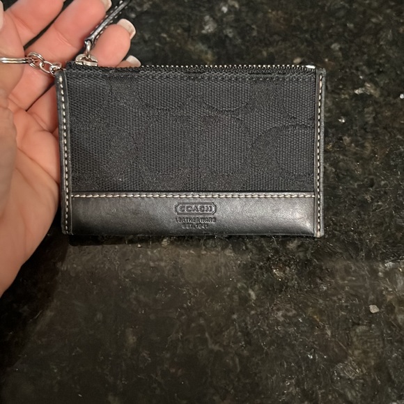 Coach Handbags - Coach Coin Wallet